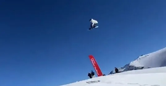 圖片來源：新體育網(wǎng)視頻截圖。