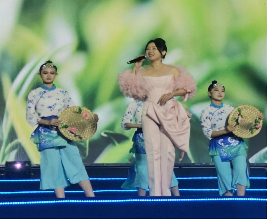 “如七而遇 相思烏海”這場七夕主題音樂會甜出圈584.png