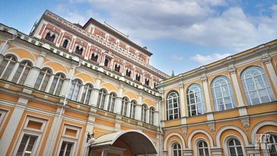  △當(dāng)?shù)貢r(shí)間3月21日，莫斯科，克里姆林宮。（總臺(tái)央廣記者潘毅拍攝）