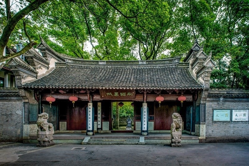 天一閣正門。 天一閣博物院供圖