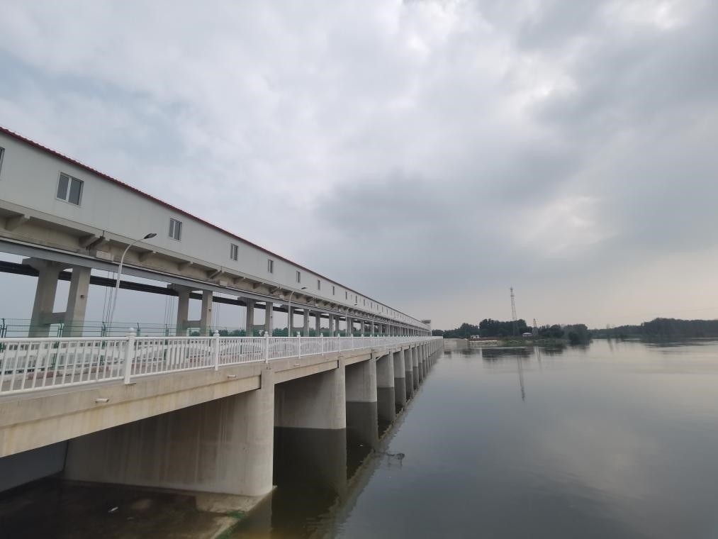 圖為獨(dú)流減河進(jìn)洪南閘。新華社記者 劉惟真 攝