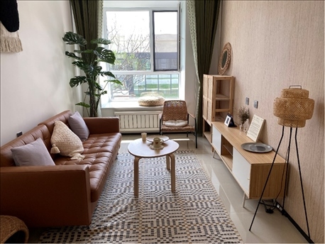 輝山英才社區(qū)樣板間。北京外國(guó)語(yǔ)大學(xué) 許青攝