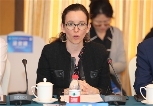 法國(guó)駐華大使館公使銜參贊白美燕致辭。主辦方供圖