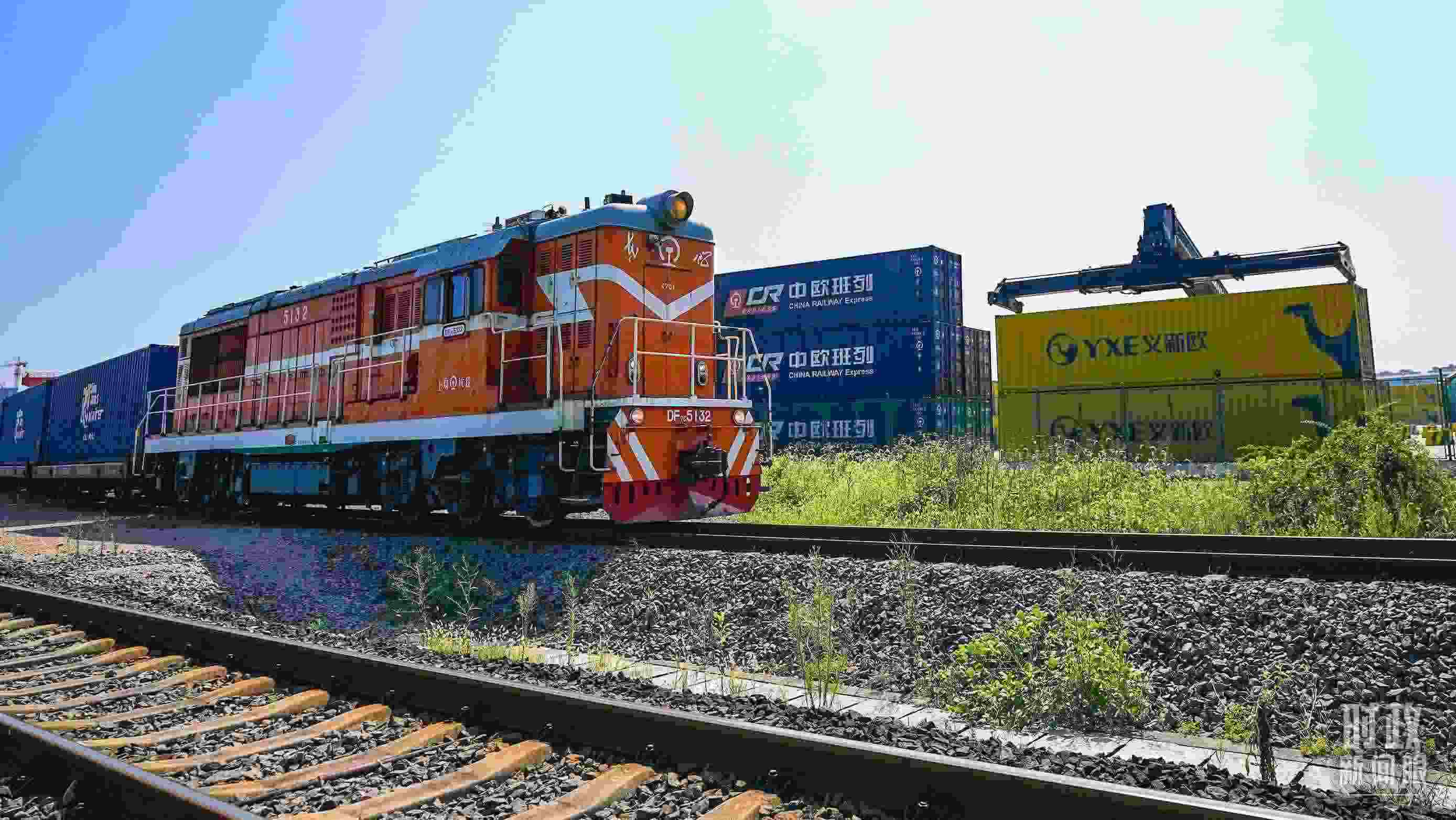 △“義新歐”中歐班列。（總臺國廣記者李晉拍攝）