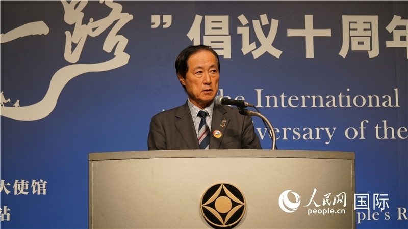 日本經(jīng)團(tuán)聯(lián)副會(huì)長(zhǎng)佐藤康博發(fā)言。人民網(wǎng) 蔣曉辰攝
