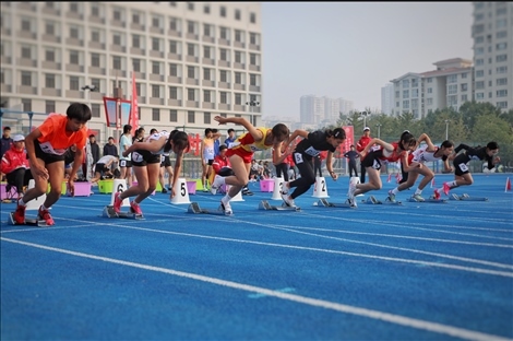 第59屆北京市中學(xué)生田徑運動會暨北京學(xué)生金奧運動隊田徑運動會。北京市教委供圖