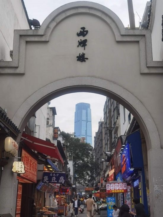 10月25日，太平老街街景。（本報記者 常雯宜攝）