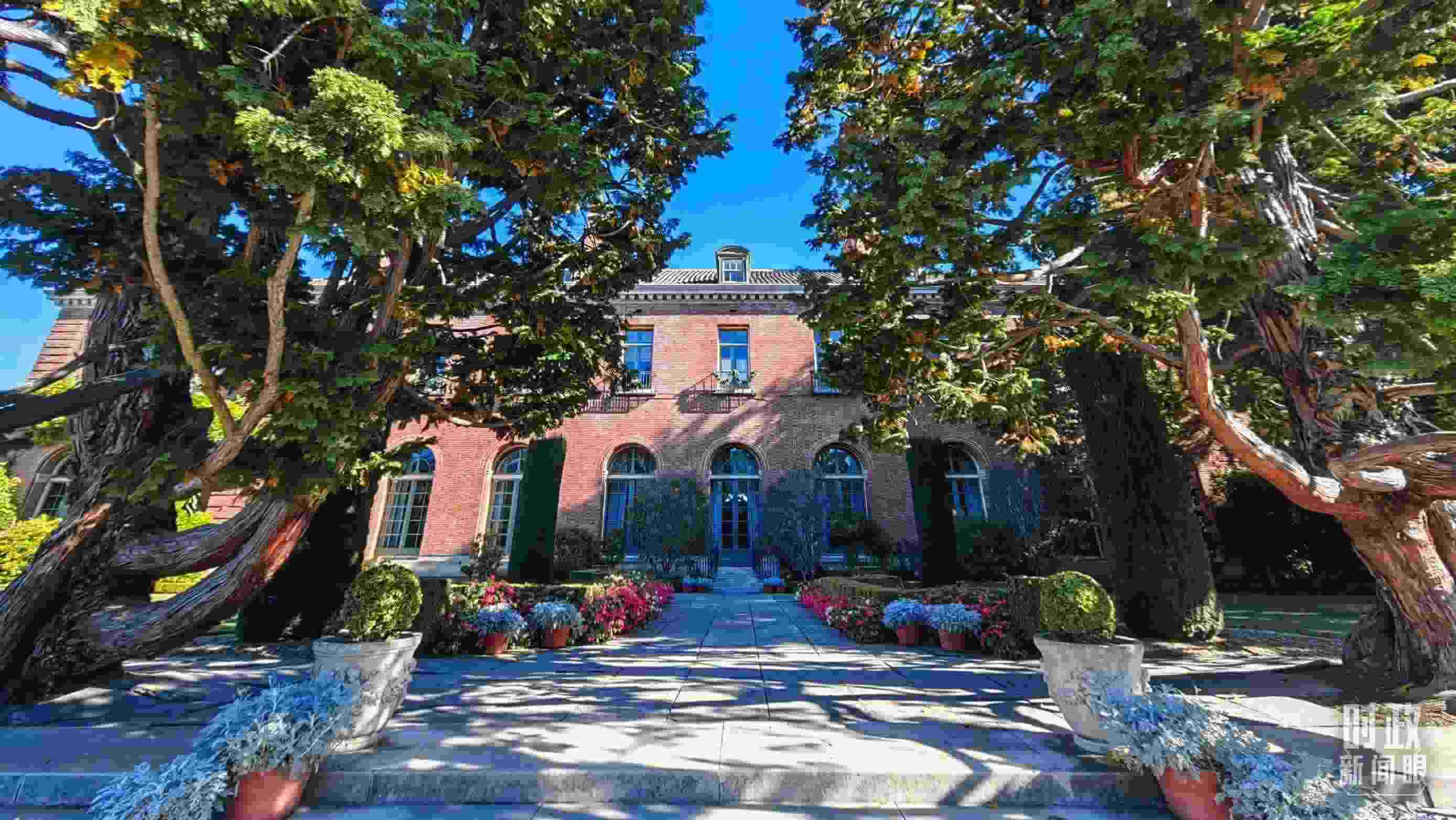 中美元首會晤在斐洛里莊園舉行。（總臺央視記者張曉鵬拍攝）