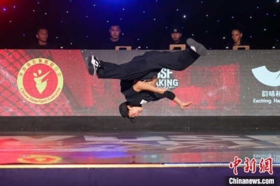 今年7月，首屆亞洲霹靂舞錦標(biāo)賽在拱墅運河體育公園體育館舉行。郭天奇 攝
