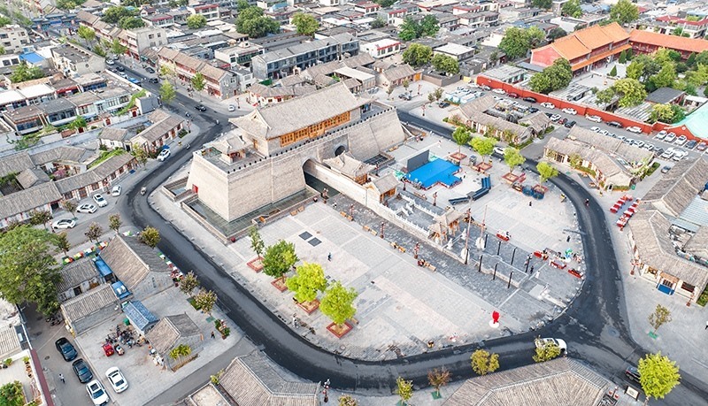 2022年9月8日，航拍河北正定古城陽和樓與正定歷史文化街。