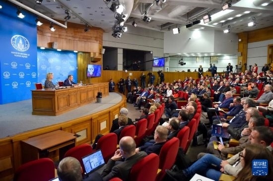 1月18日，在俄羅斯首都莫斯科，俄羅斯外長拉夫羅夫回答記者提問。新華社發(fā)（亞歷山大攝）