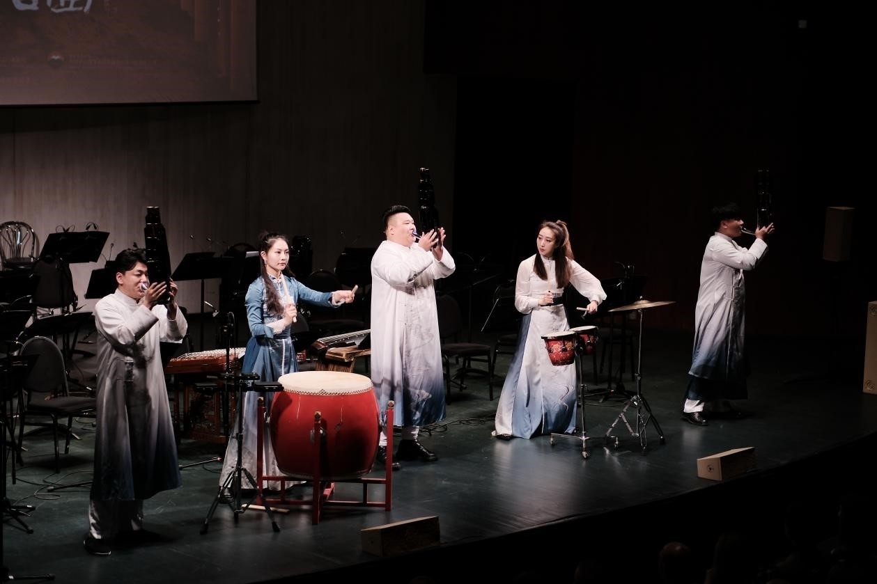 2024“歡樂春節(jié)”新春民族音樂會演出現(xiàn)場。于子恒攝