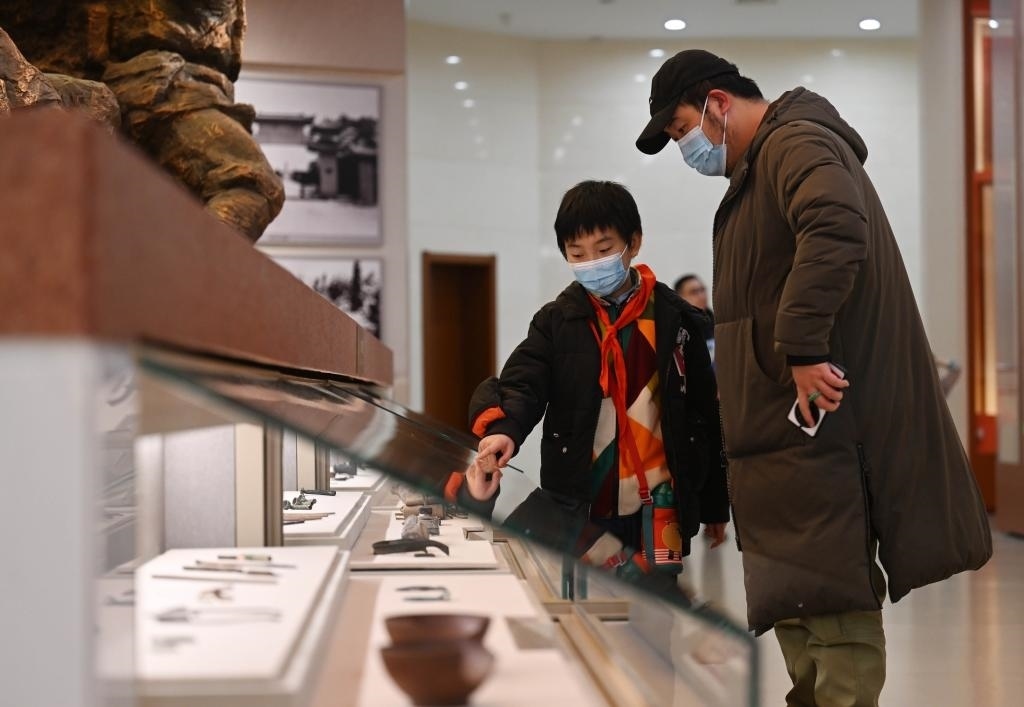 2024年1月29日，市民在平津戰(zhàn)役紀(jì)念館參觀。