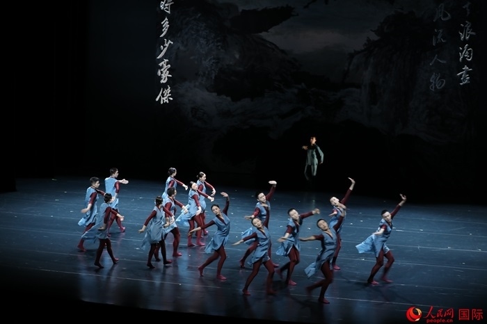 《詩憶東坡》美國巡演將持續(xù)2周，在華盛頓、紐約進行共計8場演出。人民網(wǎng)記者 李志偉攝