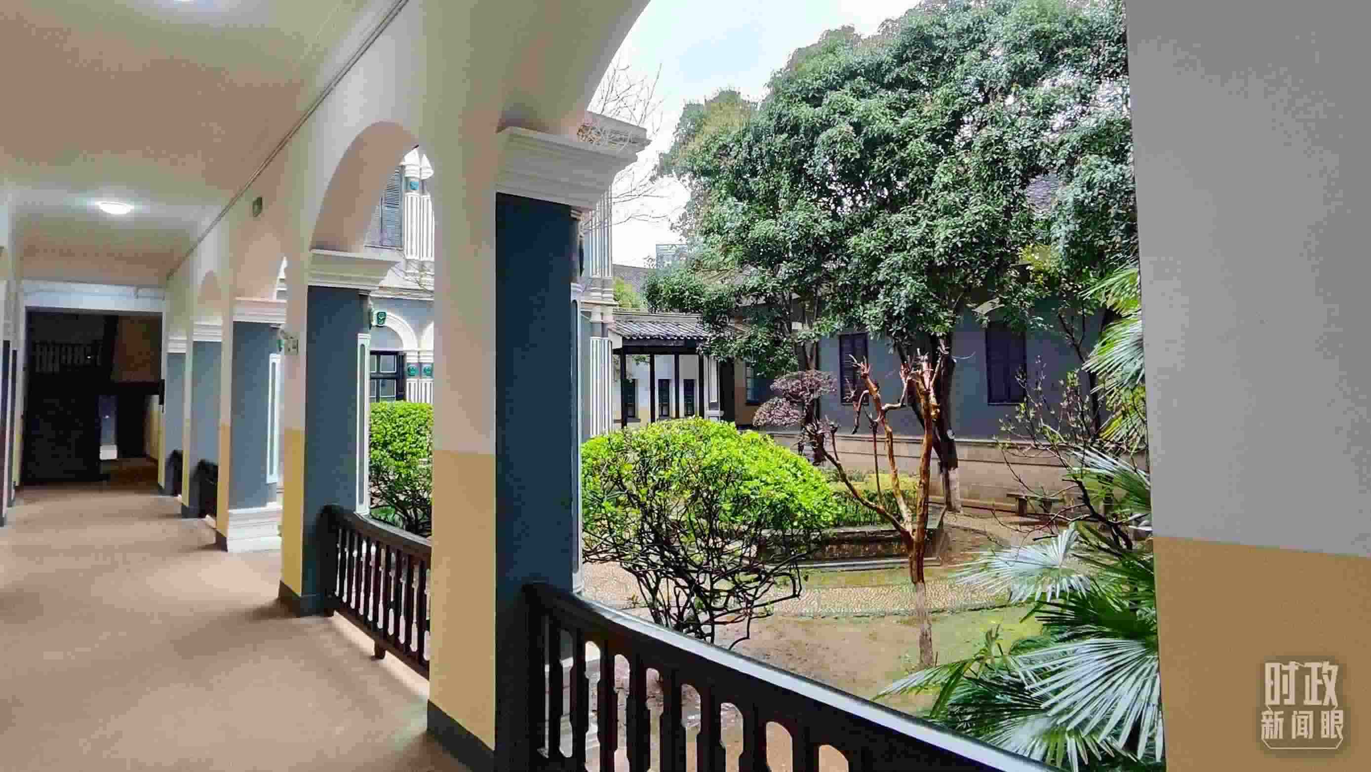 △湖南第一師范學院（城南書院校區(qū)）。（總臺央視記者覃思、郭曉龍拍攝）