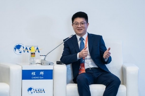 3月27日，猿輔導(dǎo)集團(tuán)副總裁、人工智能研究院院長(zhǎng)程群在分論壇上發(fā)言。新華社記者 曹夢(mèng)瑤 攝