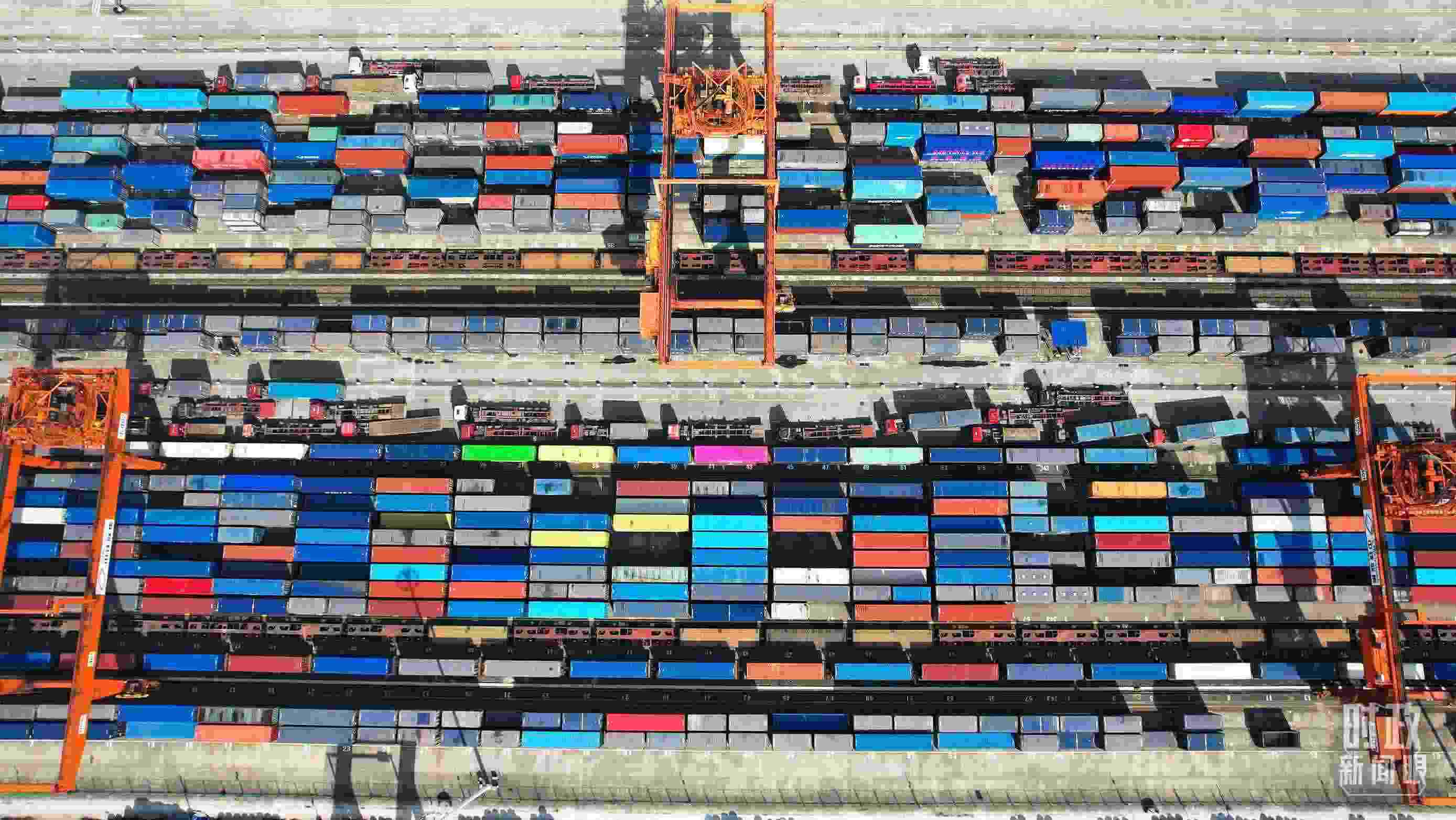 △重慶國際物流樞紐園區(qū)。（總臺(tái)記者楊洋拍攝）