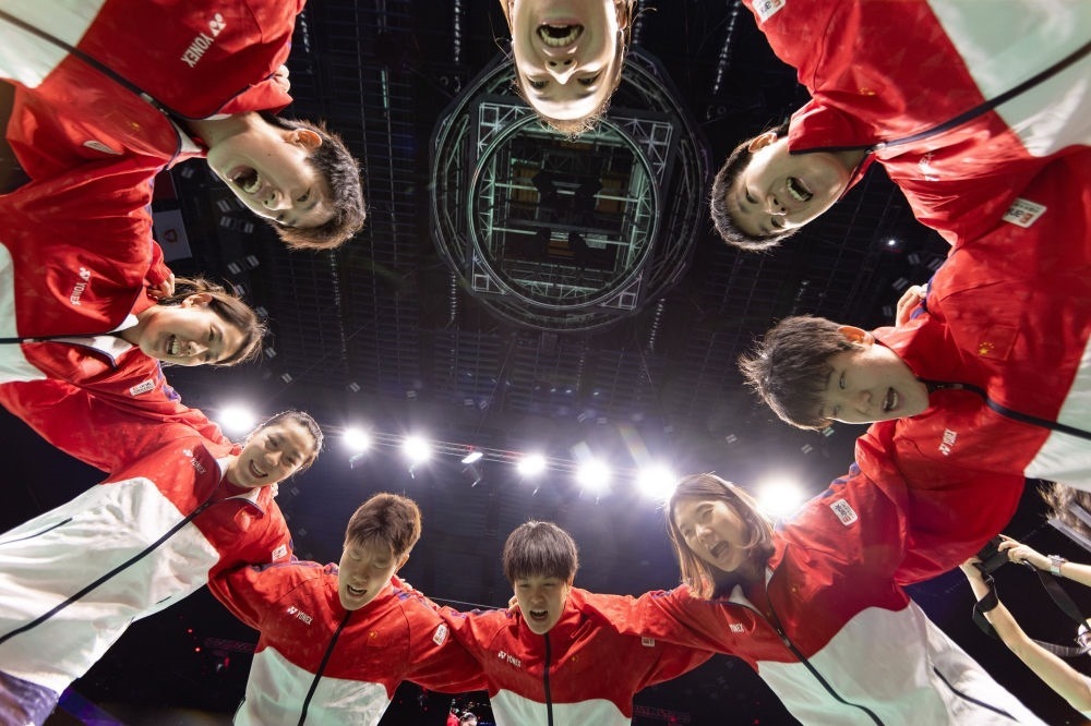 5月5日，中國(guó)隊(duì)在賽前互相鼓勵(lì)。新華社記者 江宏景 攝