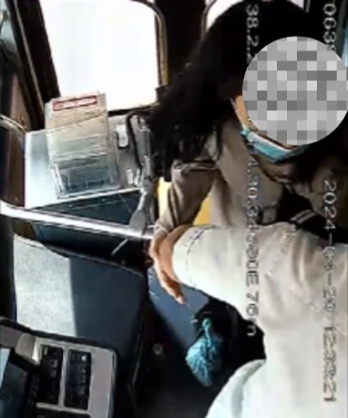 公交車上他一聲大吼！魏杰，好樣的！