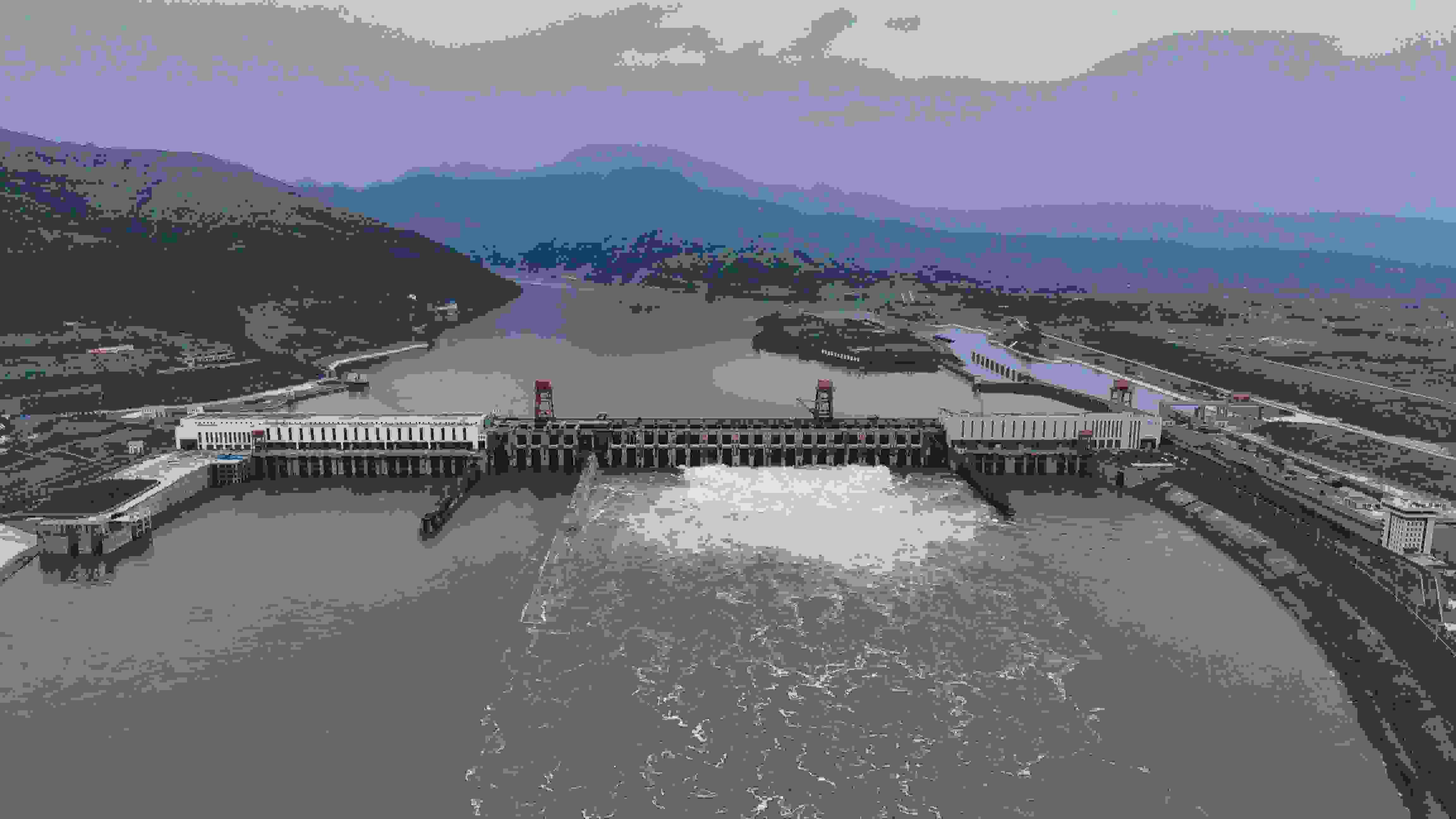 大藤峽水利樞紐精準(zhǔn)調(diào)度保障防洪安全。受訪者供圖