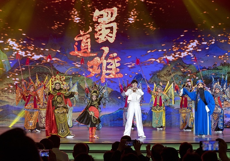 2023年10月13日，成都，“把青春華章寫在祖國大地上”大思政課網絡主題宣傳和互動引導活動在四川大學舉行。