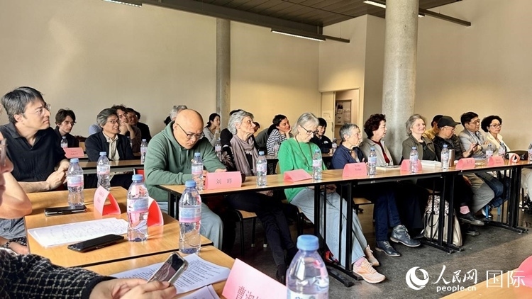 “國(guó)際青年文學(xué)共讀”活動(dòng)現(xiàn)場(chǎng)。人民網(wǎng)記者 于超凡攝