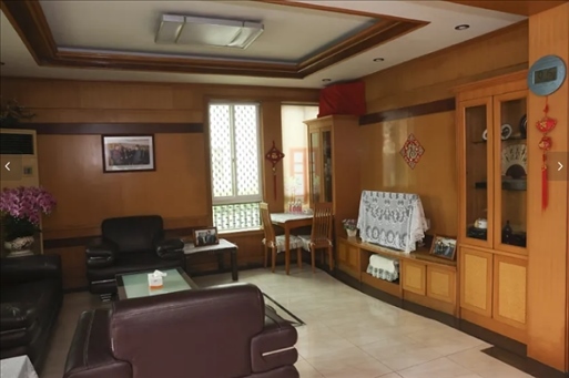 圖為魏來法家的客廳。