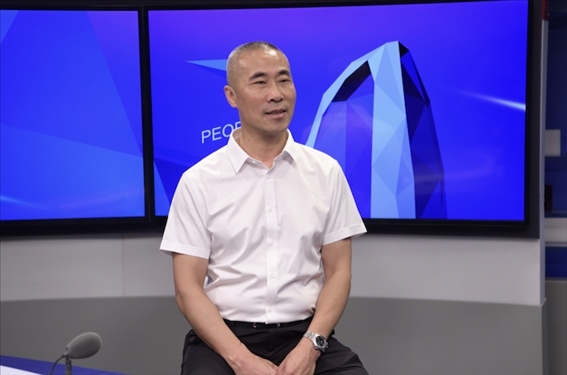 福建省晉江市工商聯(lián)黨組成員王建回。人民網(wǎng)記者 王曉嘯攝