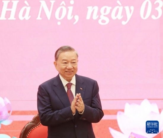 8月3日，在越南河內(nèi)，蘇林出席新聞發(fā)布會(huì)。新華社/越通社