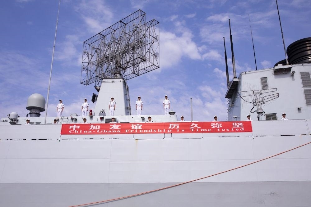 2023年6月27日，中國海軍第43批護航編隊抵達加納特馬港碼頭，開始對加納進行為期4天的友好訪問。