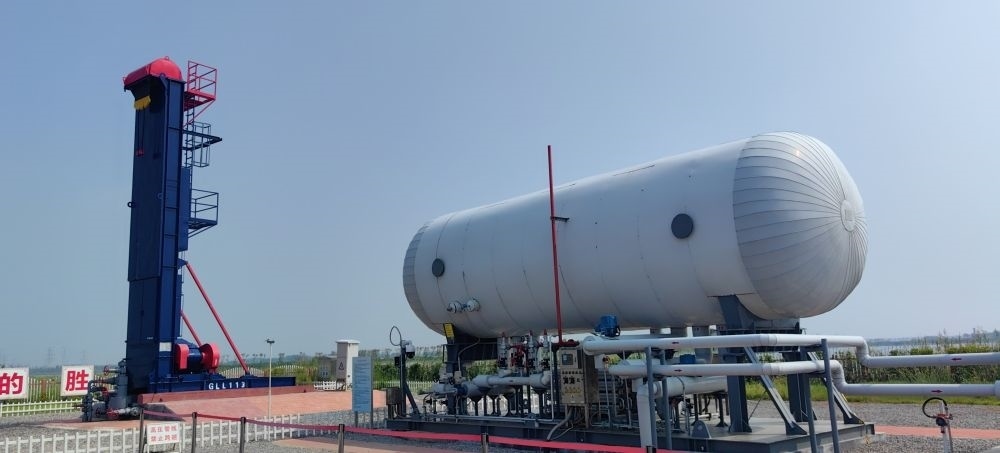 2024年8月30日，勝利油田萊113區(qū)塊CCUS項(xiàng)目現(xiàn)場(chǎng)。新華社記者 陳國(guó)峰 攝