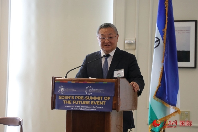 中國常駐聯(lián)合國代表傅聰大使發(fā)表演講。人民網(wǎng)記者 李志偉攝