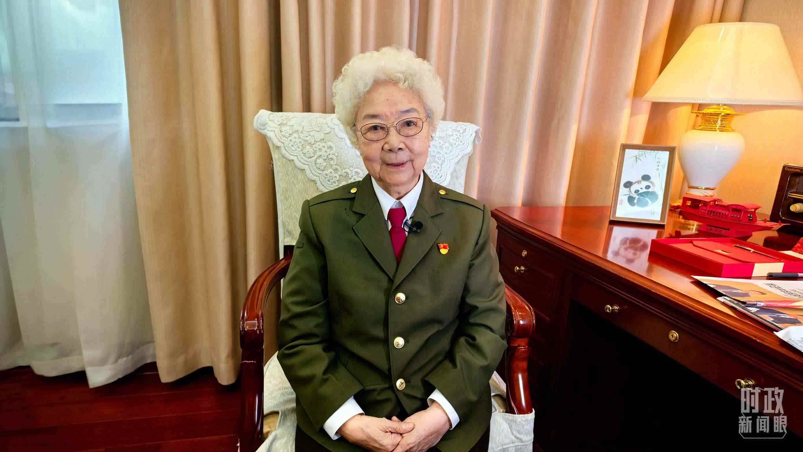 “人民藝術(shù)家”國(guó)家榮譽(yù)稱號(hào)獲得者田華。（總臺(tái)央視記者史偉拍攝）