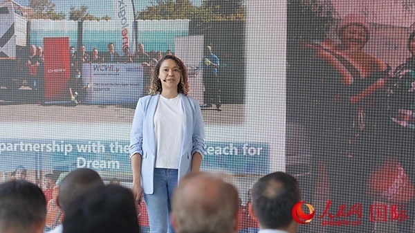 奇瑞南非公司全國市場經(jīng)理維倫·彼得森發(fā)言。人民網(wǎng) 張茜攝