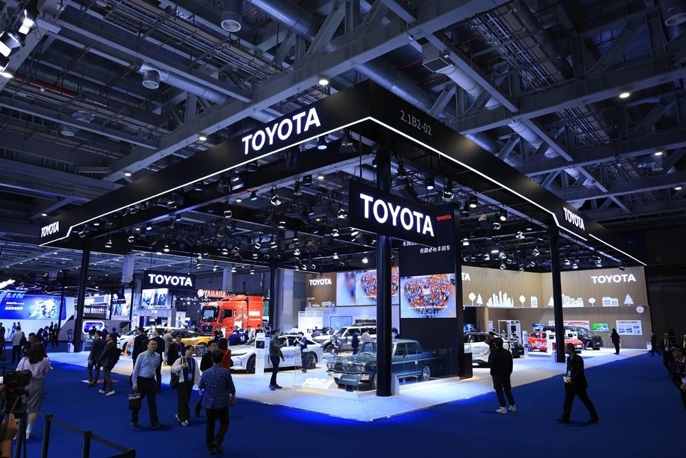 第七屆進(jìn)博會(huì)豐田展臺(tái)。人民網(wǎng)記者 車柯蒙攝
