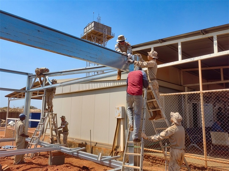 圖2-通力合作推進(jìn)任務(wù)（鄧原淘攝）