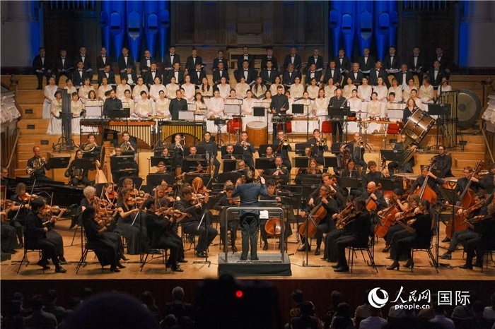 奧克蘭市政廳《空海》交響曲演出現(xiàn)場。張波若攝