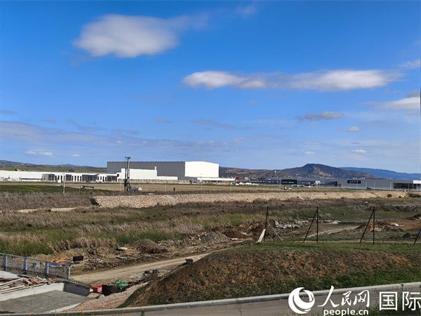 丹吉爾科技城遠眺。人民網(wǎng)記者 黃培昭攝