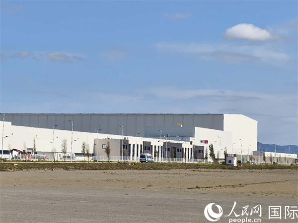 科技城內(nèi)已經(jīng)建成的工廠。人民網(wǎng)記者 黃培昭攝