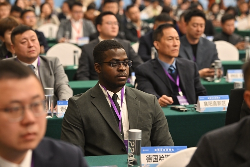 外企代表參加“進(jìn)博會(huì)走進(jìn)湖北”活動(dòng)主題推介會(huì)。人民網(wǎng)記者 翁奇羽攝