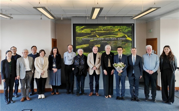 參加開幕式和學術交流活動的嘉賓合影。活動主辦方供圖