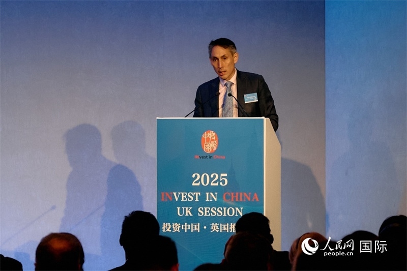 英國商業(yè)貿(mào)易部投資總監(jiān)吳僑文發(fā)表致辭。楊浩鵬攝