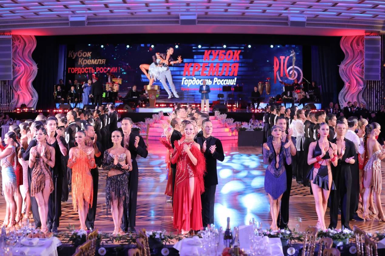 第七屆“克里姆林宮杯”國(guó)標(biāo)舞錦標(biāo)賽現(xiàn)場(chǎng)。于子恒攝