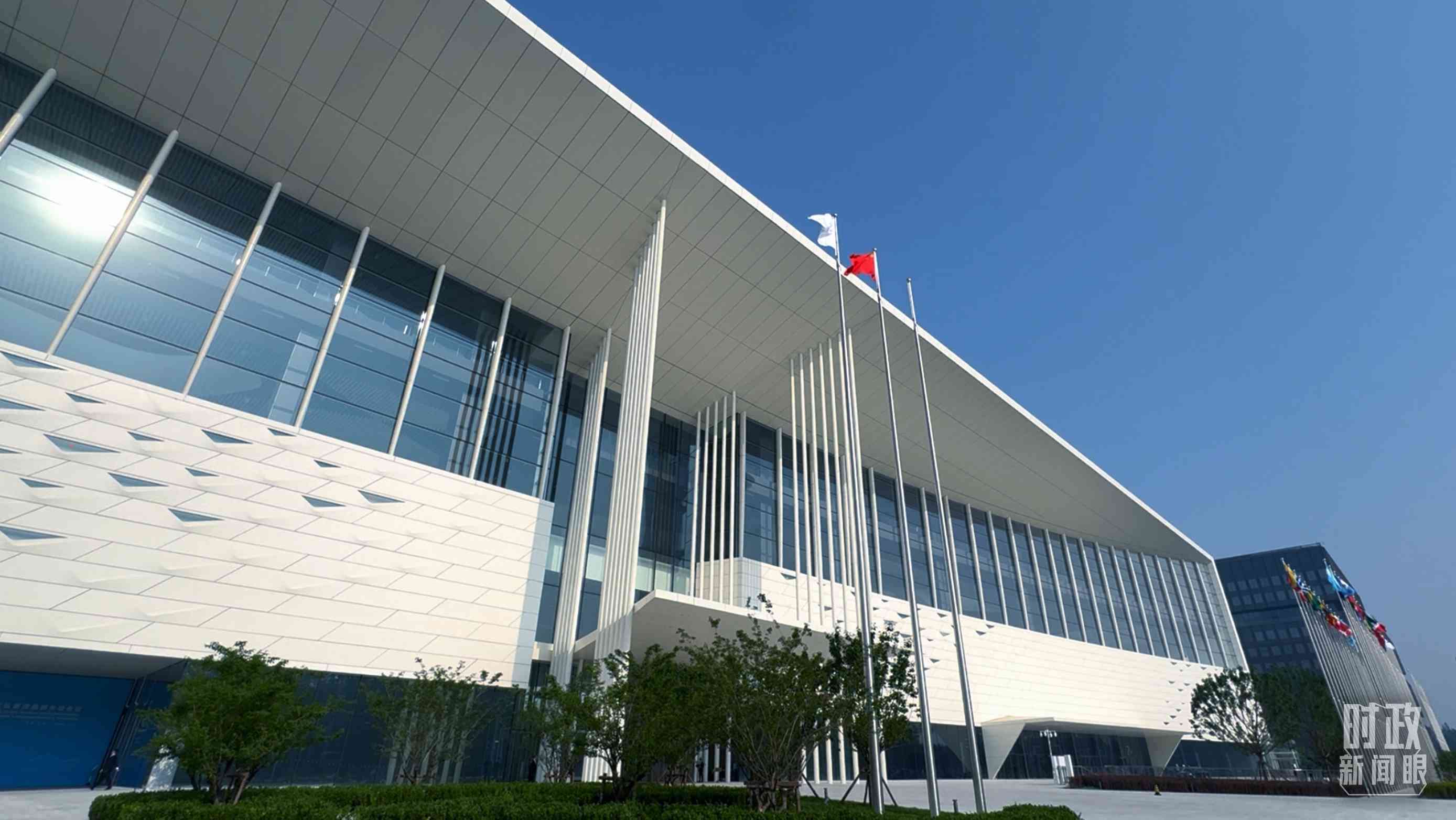 中拉論壇第四屆部長(zhǎng)級(jí)會(huì)議開(kāi)幕式在國(guó)家會(huì)議中心舉行。（總臺(tái)央視記者蔣碩拍攝）