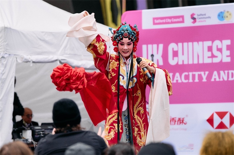 演員蔡衛(wèi)莉的秦腔表演贏得陣陣好評。 楊浩鵬攝