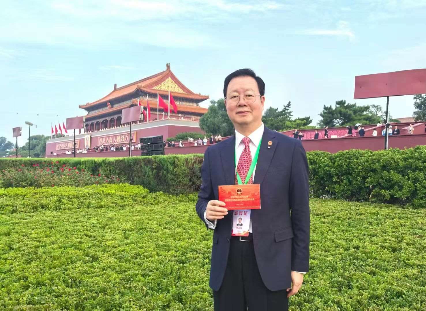 觀(guān)禮席上的嘉賓談“閱兵現(xiàn)場(chǎng)感”：不忘歷史，干好實(shí)事